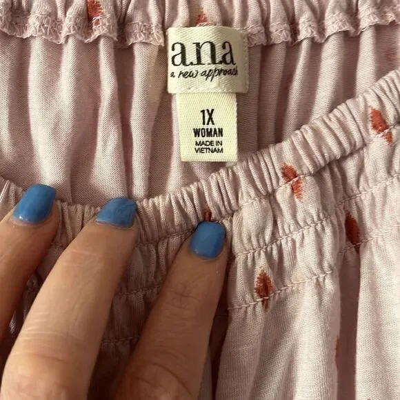 Pink Smocked Sleeve Top​ Puffey sleeves - Picture 4 of 10